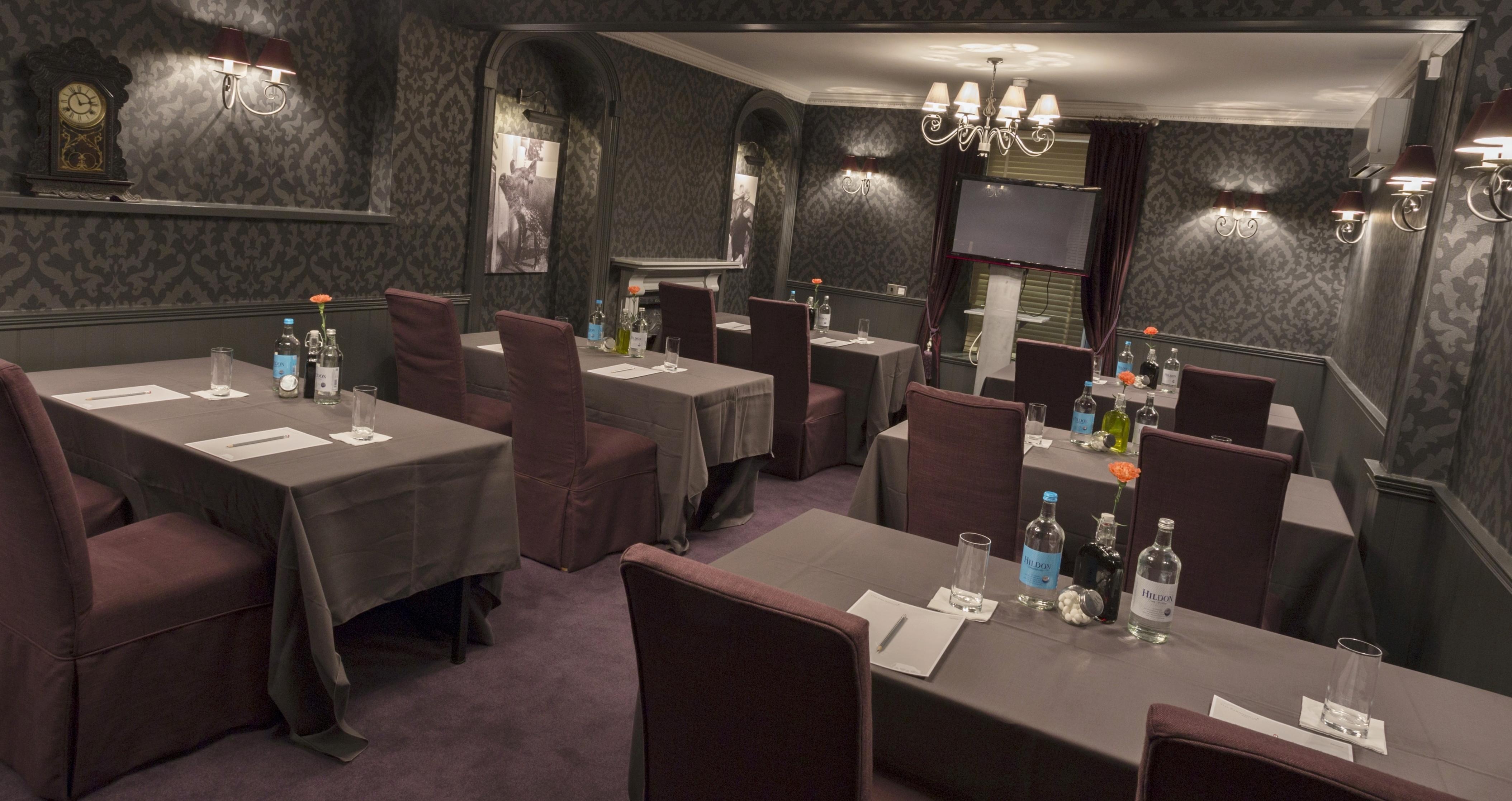 The Farmhouse Hotel And Restaurant Saint Saviour Buitenkant foto